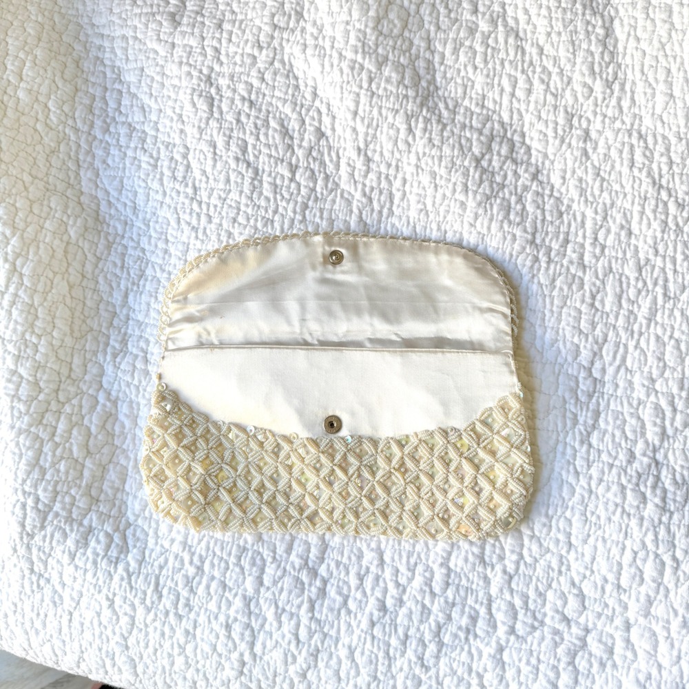 Vintage Beaded Sequin Clutch Bag Purse Ivory Bridal Pearlcore 90s Prom Hong Kong - Picture 4 of 7